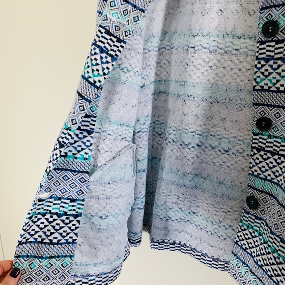 Erin London Patterned Three-Buttoned Blazer; XL - Picture 4 of 6